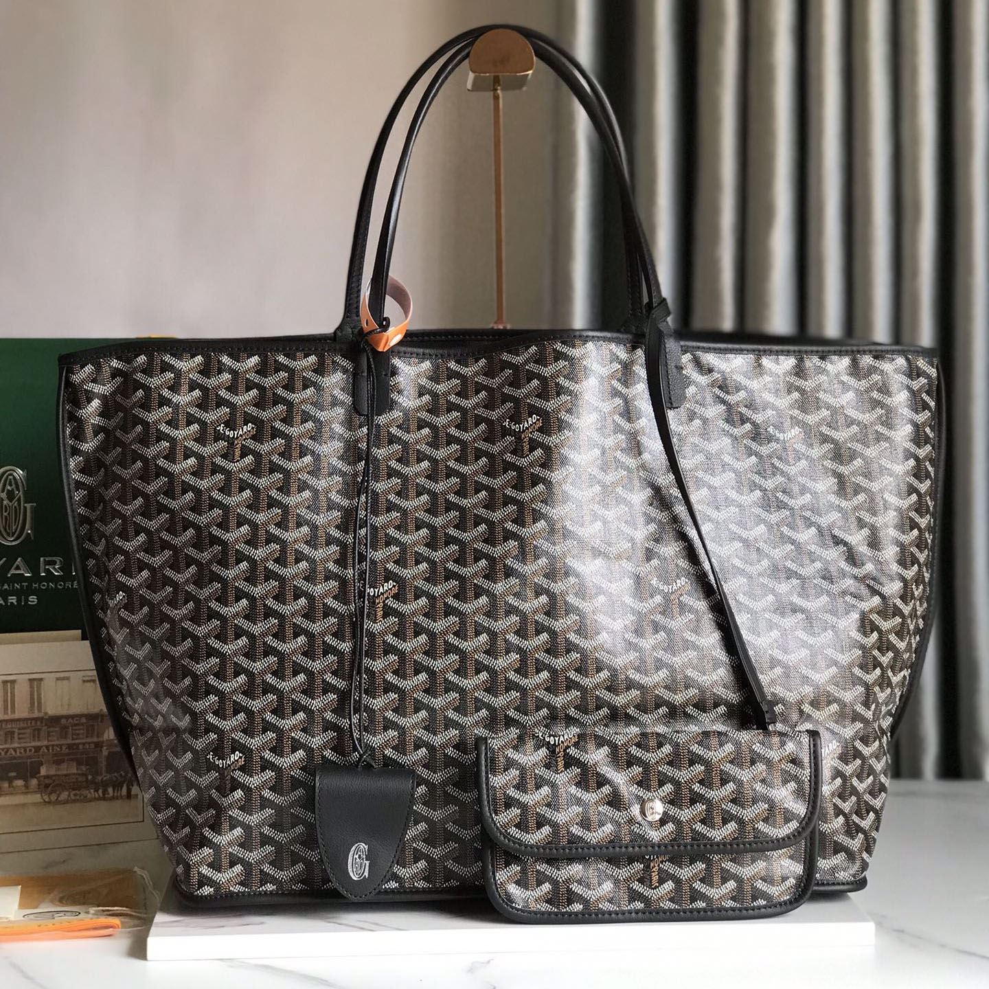 Go*ard shopping bags